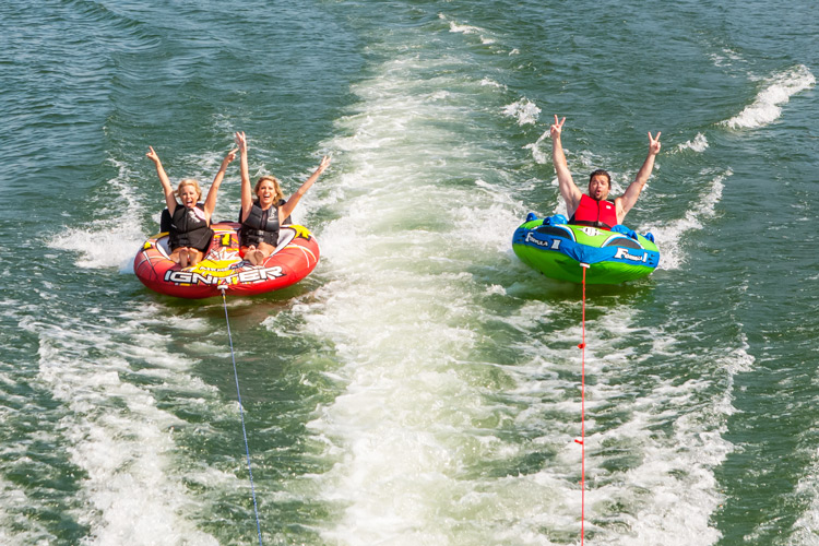 6 Tubing Safety Tips for When You’re Out on the Water